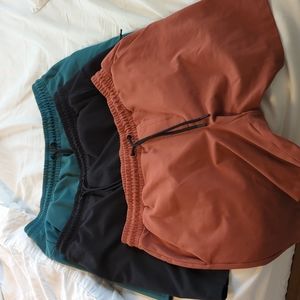 Old Navy Active shorts Large 7" inseam lot of 3